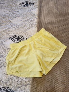 Athletic Works Yellow Women's Athletic Shorts